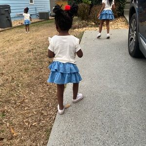 Garanimals Ruffle “jean” skirt